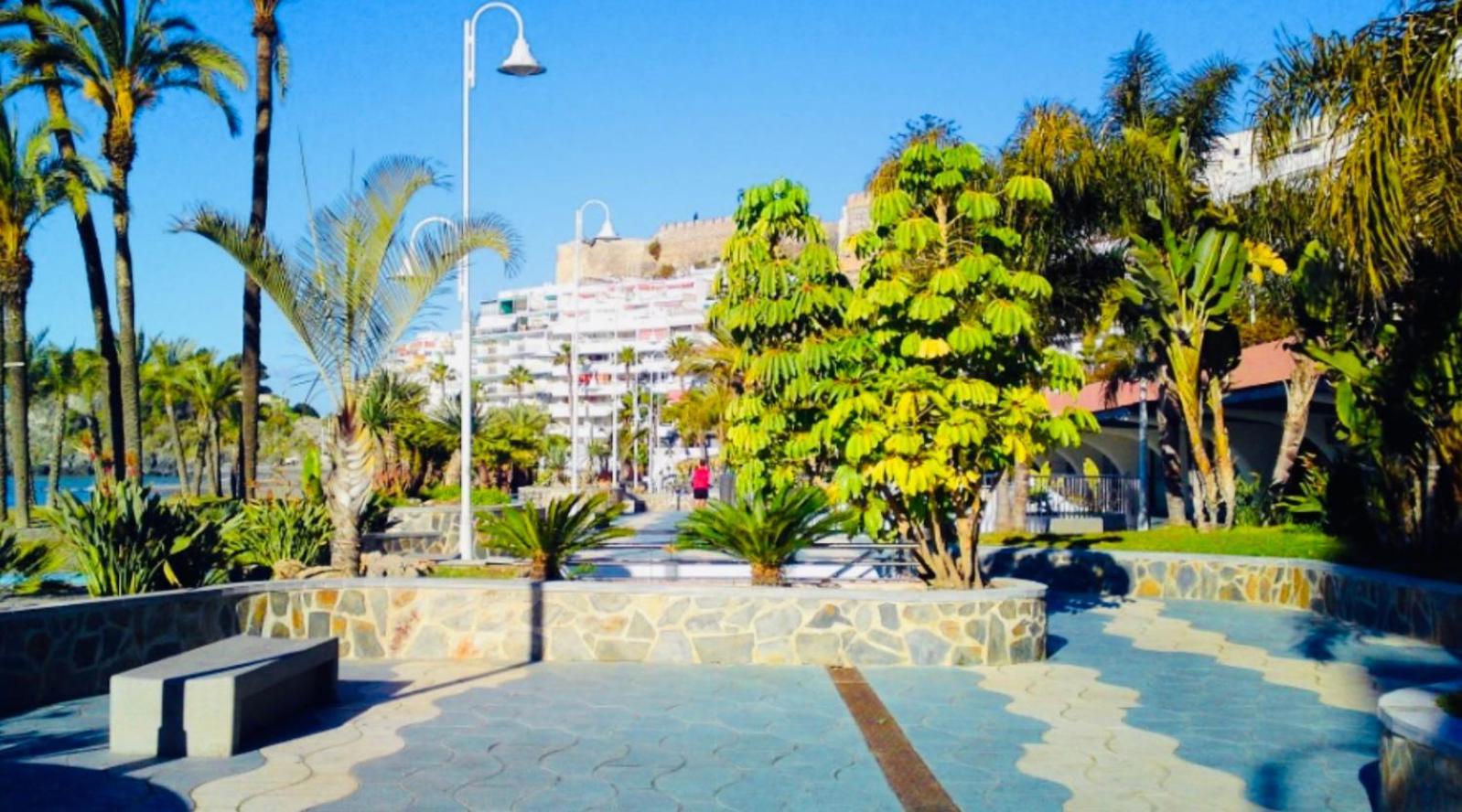 Amelia De Mar Parking Apartamento Almuñécar Exterior foto